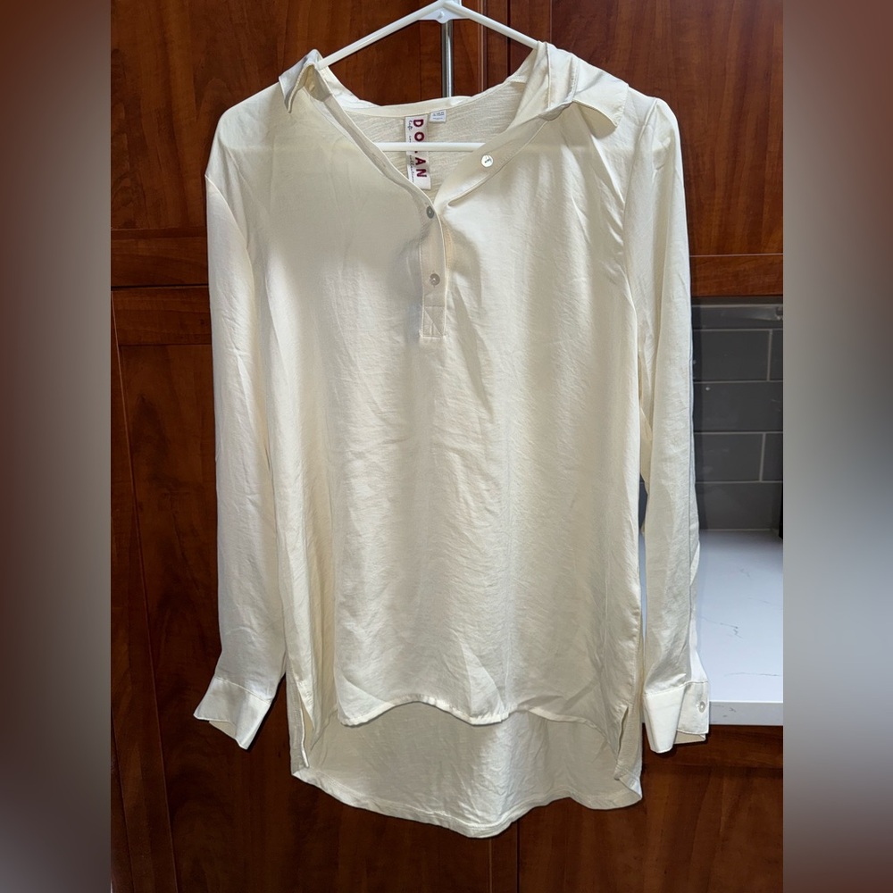 NWT Dolan (Anthropology) Ivory Long Sleeve Blouse